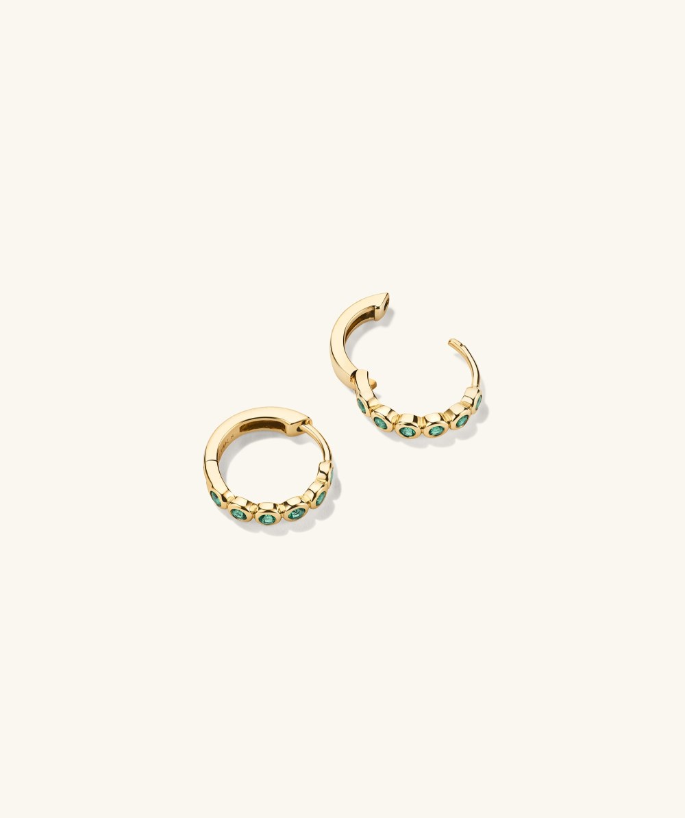 Mejuri Bezel Emerald Huggies - 14k Yellow Gold Canada Store