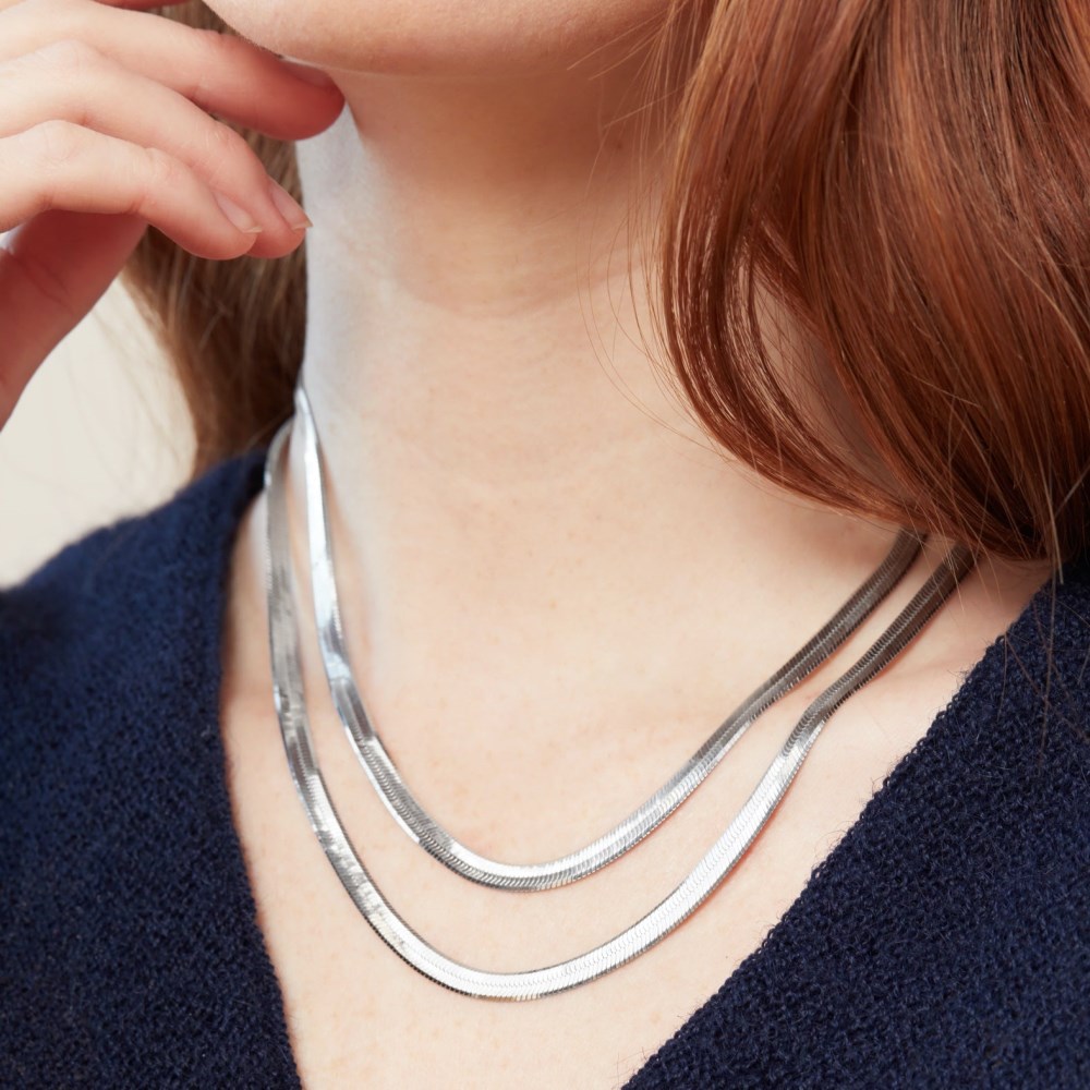 Mejuri Bold Herringbone Chain Necklace - Sterling Silver Canada Store
