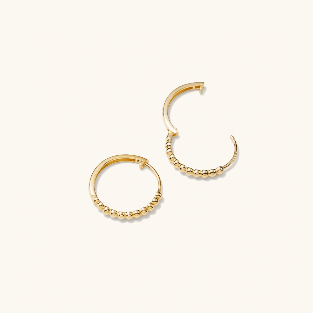 Mejuri Beaded Medium Hoops - 14k Yellow Gold Canada Store
