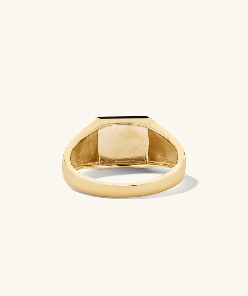 Mejuri Square Signet Ring - 14k Yellow Gold Canada Store
