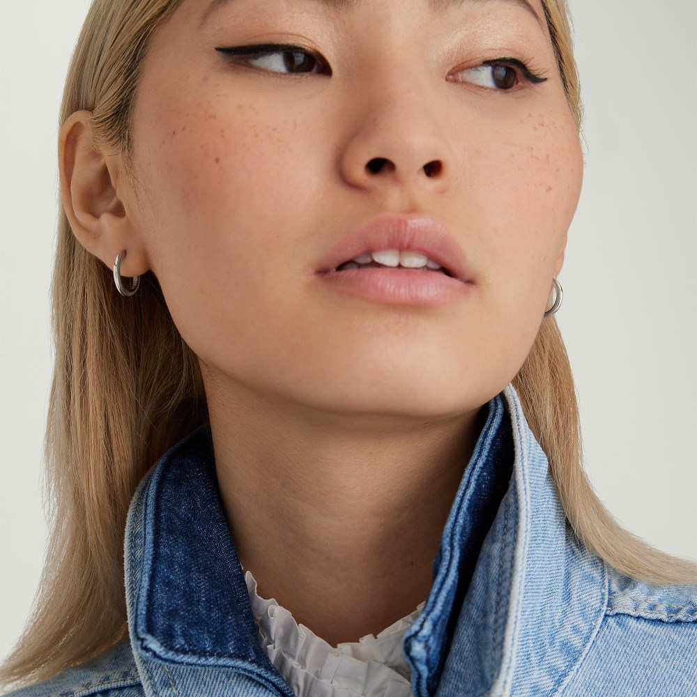 Mejuri Tube Medium Hoops - Sterling Silver Canada Store