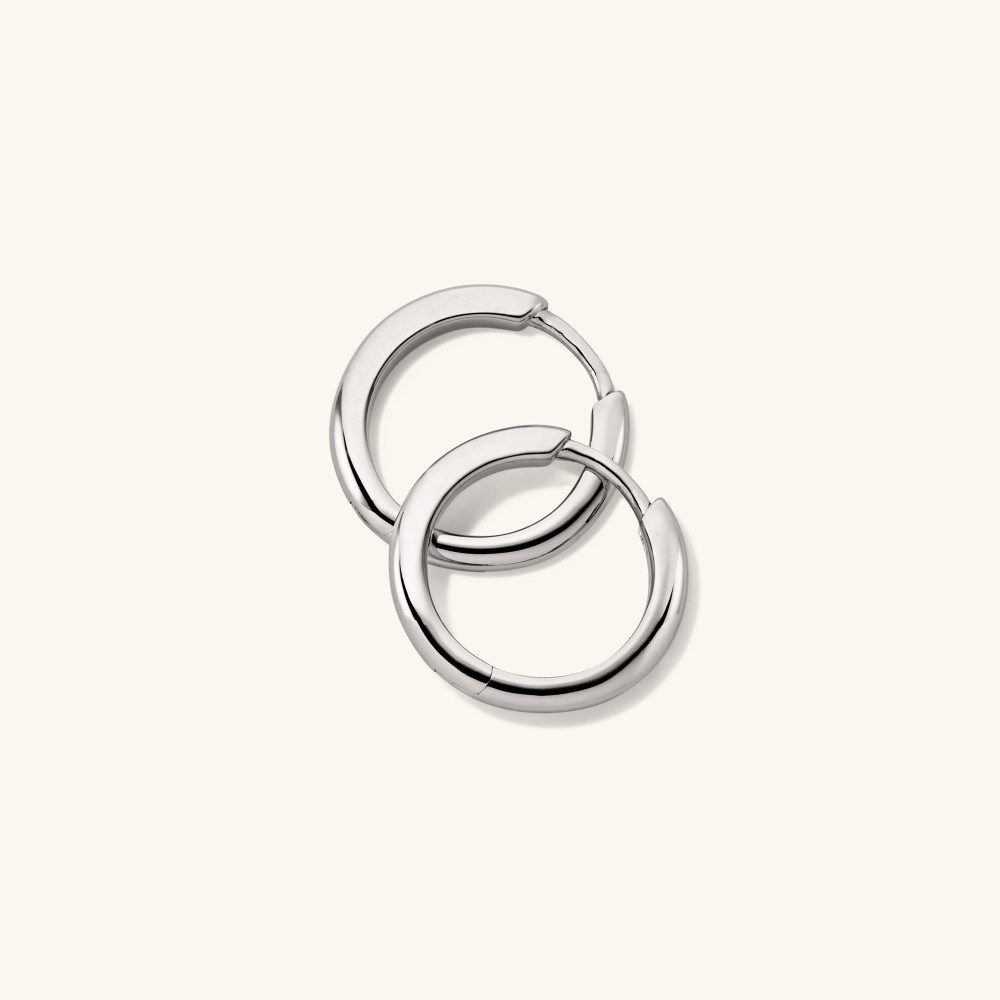 Mejuri Tube Medium Hoops - Sterling Silver Canada Store