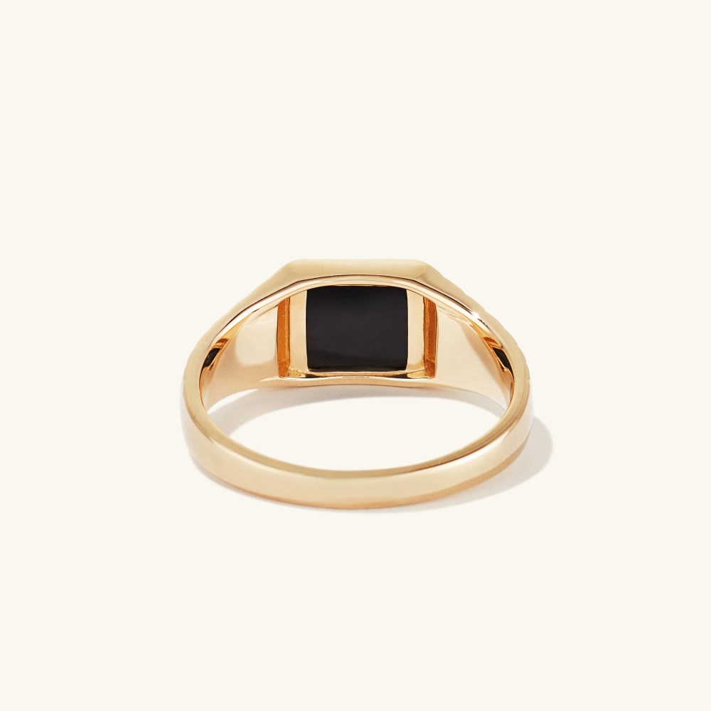 Mejuri Black Onyx Square Signet Ring - 14k Yellow Gold Canada Store