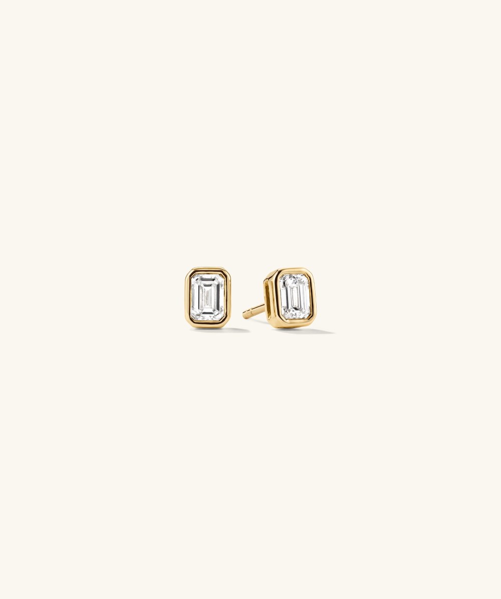Mejuri Lab Grown Diamond Emerald Cut Studs - 14k Yellow Gold Canada Store