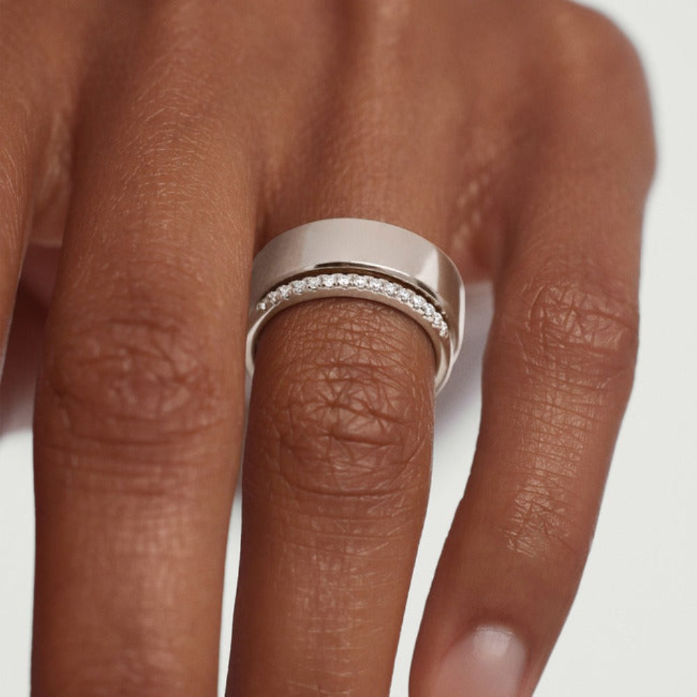 Mejuri 6mm Smooth Band - Platinum Canada Store