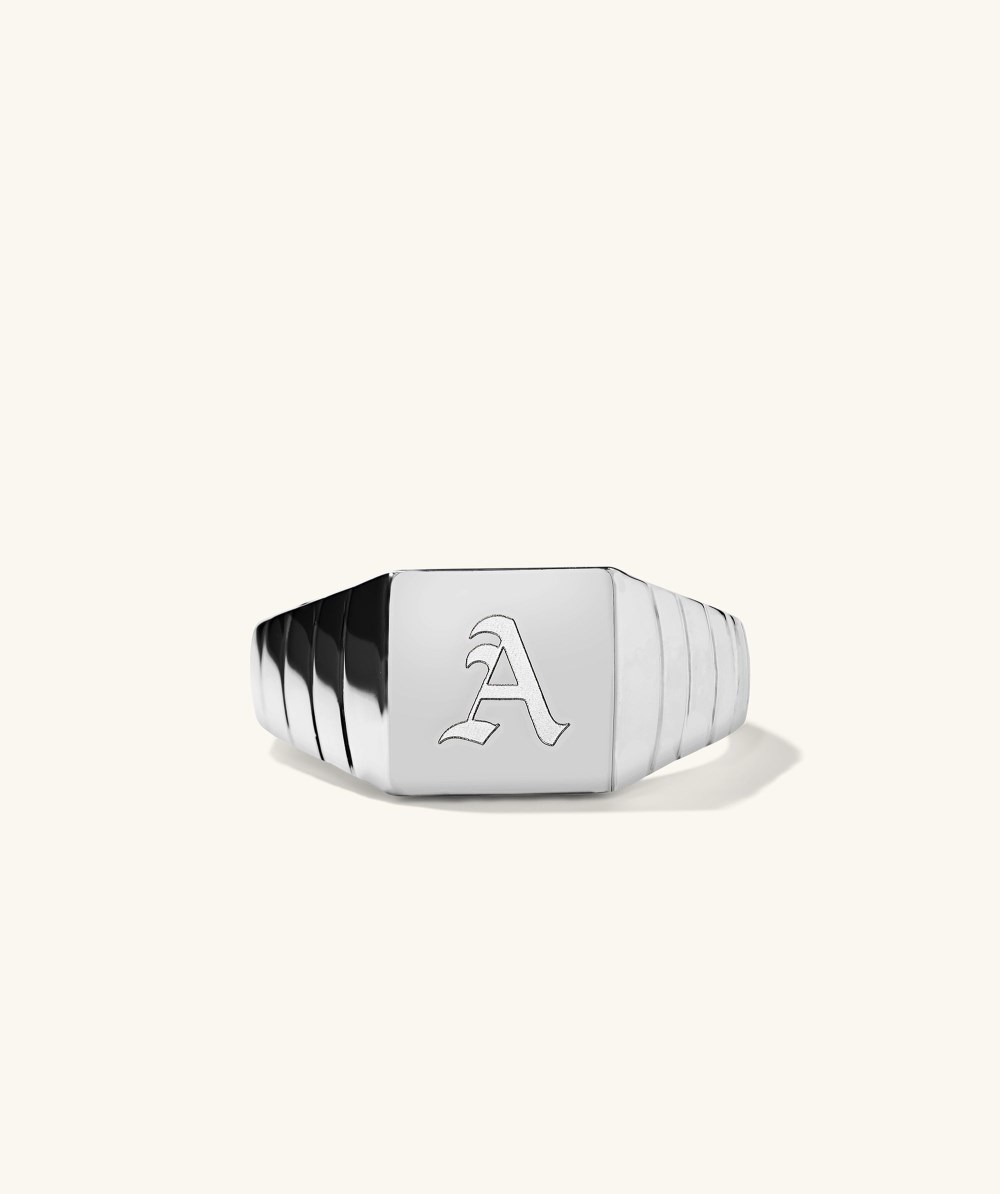 Mejuri Square Signet Ring - Sterling Silver Canada Store