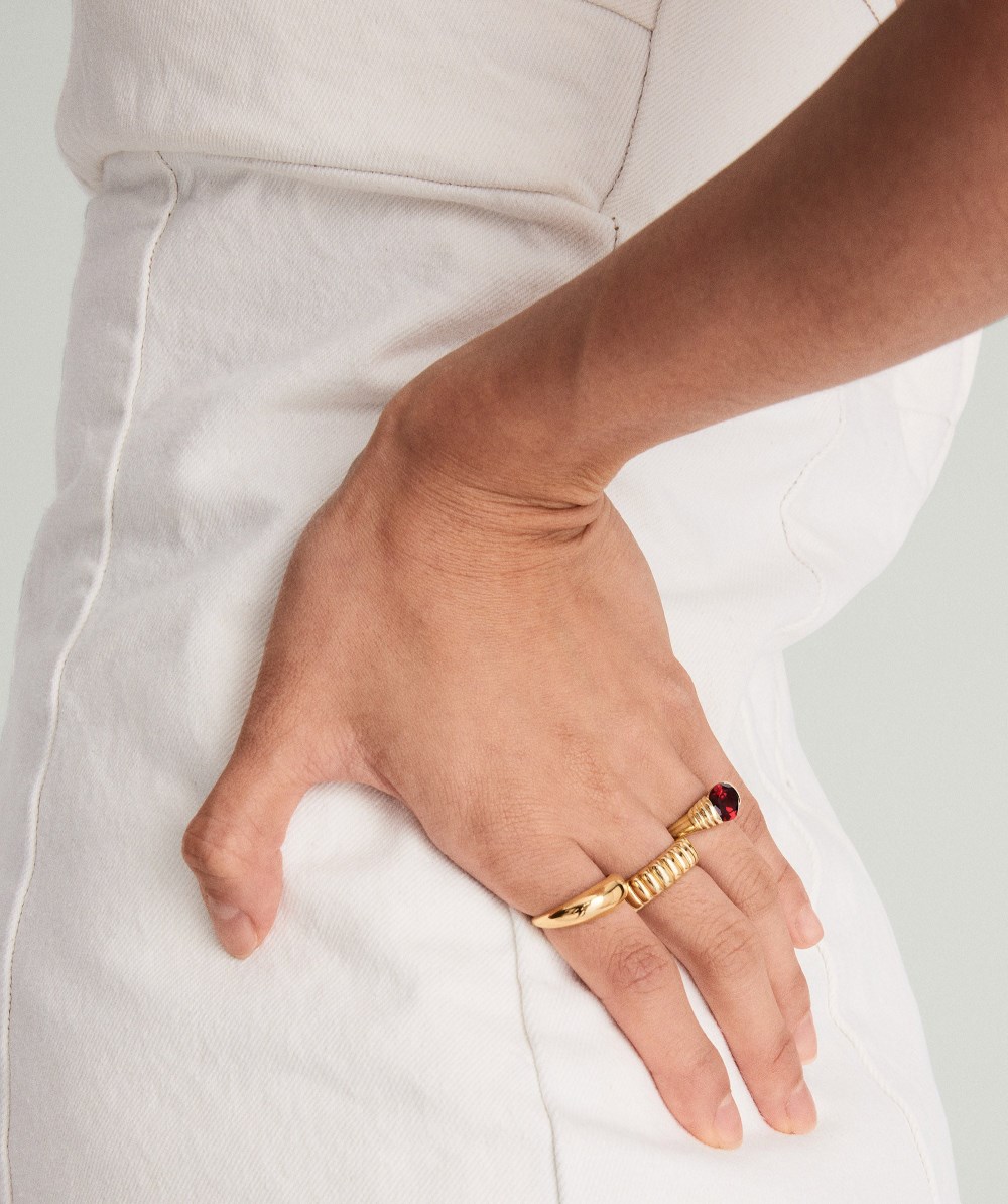 Mejuri Heirloom Ring - 14k Yellow Gold Canada Store