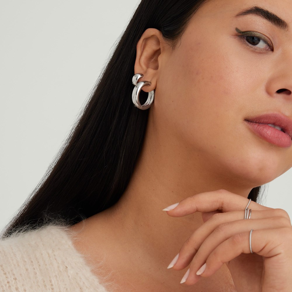 Mejuri Chunky Large Hoops - Sterling Silver Canada Store