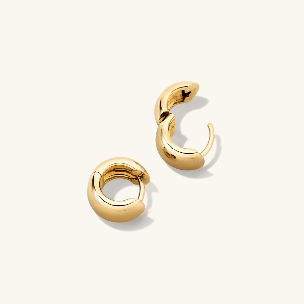 Mejuri Chunky Huggie Hoops - Gold Vermeil Canada Store