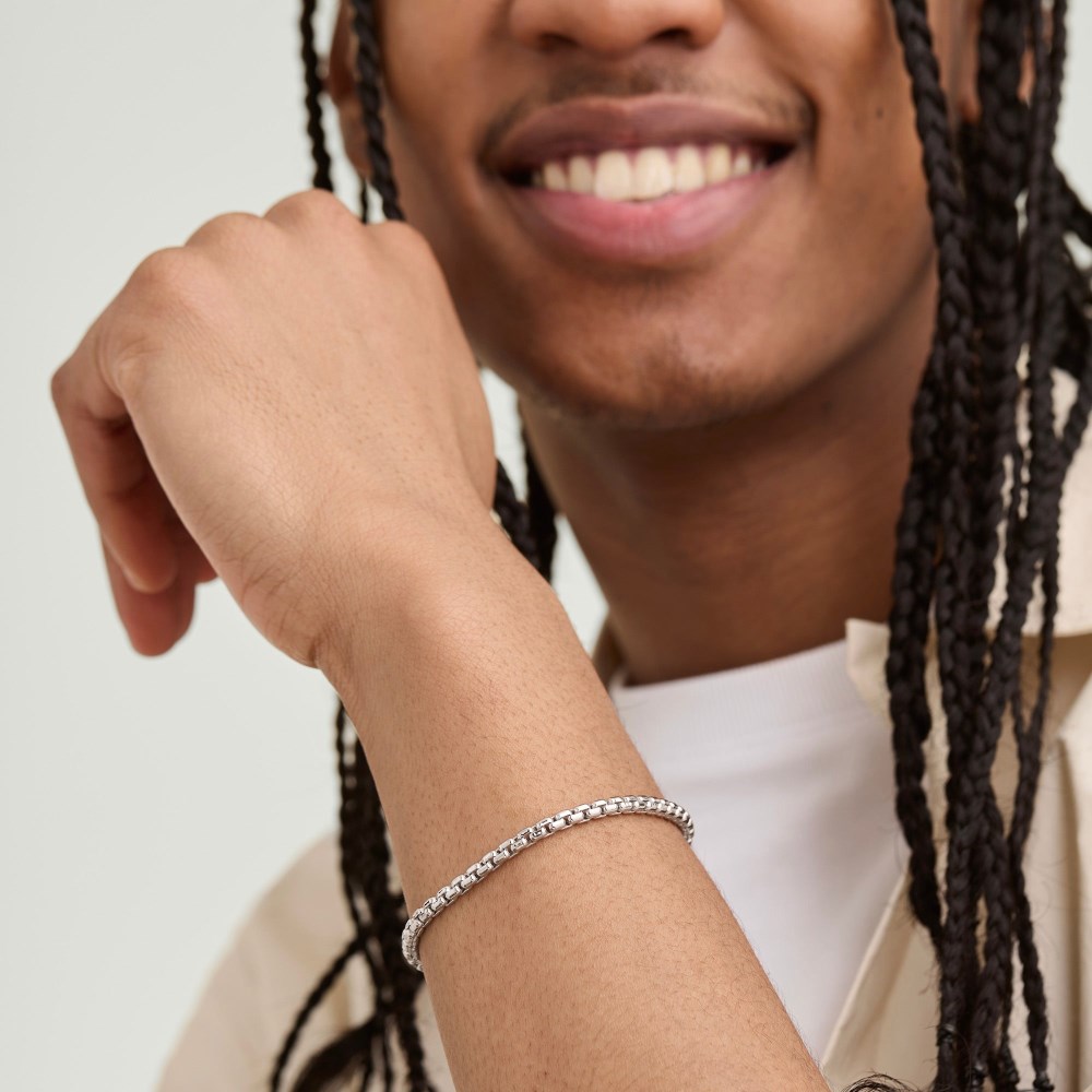 Mejuri Round Box Chain Bracelet - Sterling Silver Canada Store