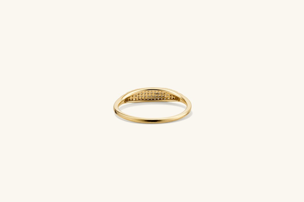 Mejuri Pavﾨﾦ Diamond Slim Signet - 14k Yellow Gold Canada Store