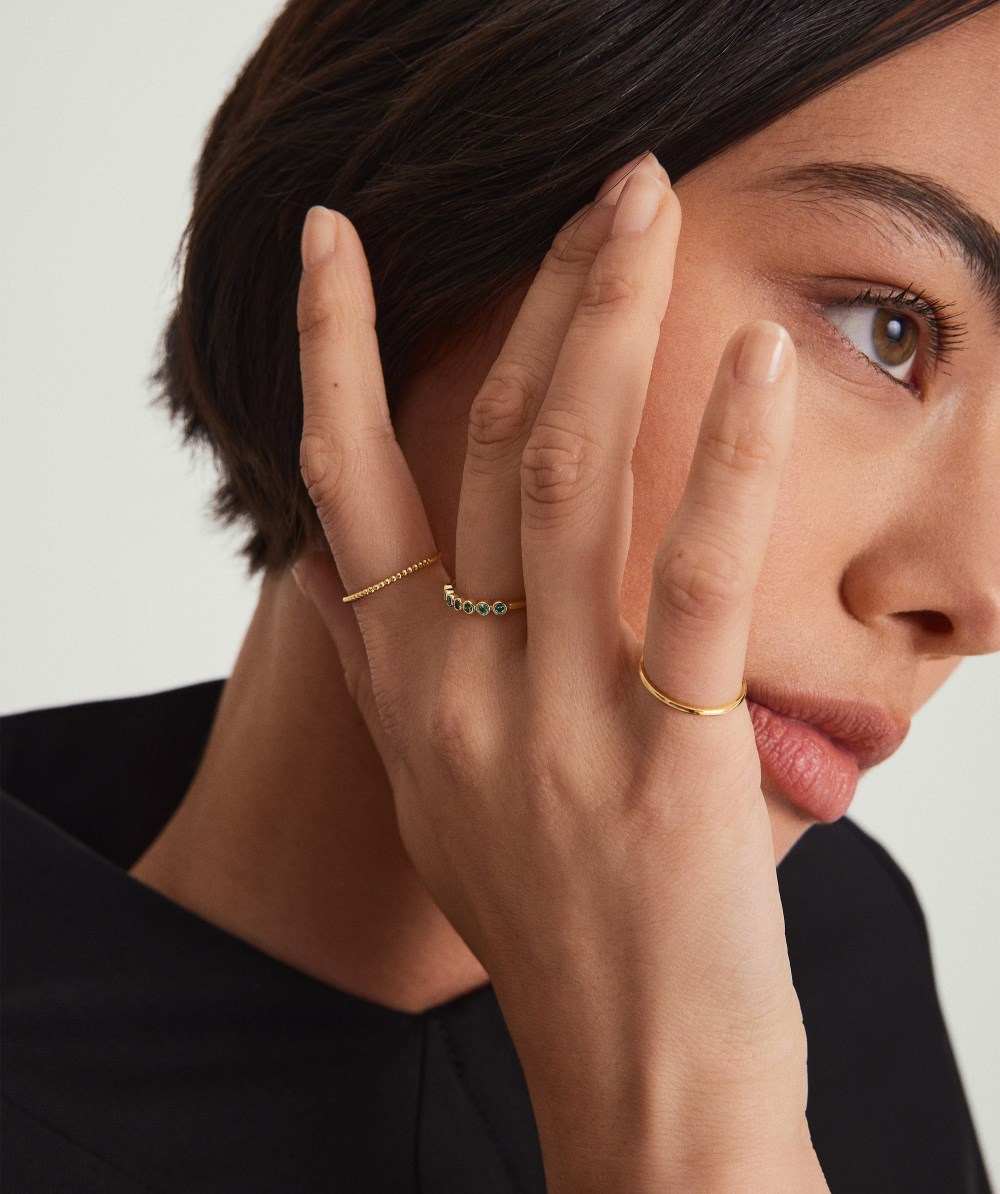 Mejuri Bezel Emerald Half Eternity Band - 14k Yellow Gold Canada Store