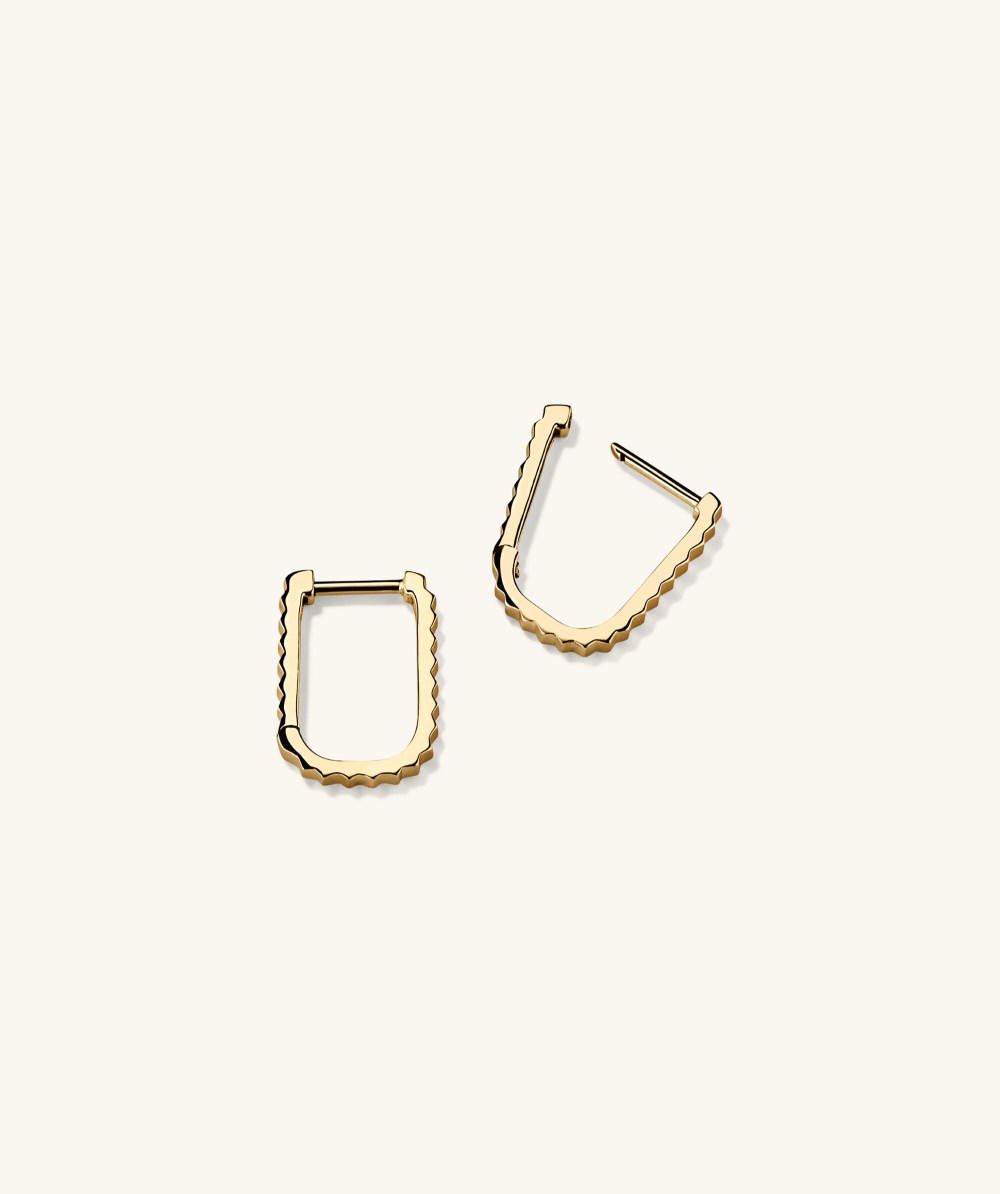 Mejuri Pleated Small U Hoops - 14k Yellow Gold Canada Store