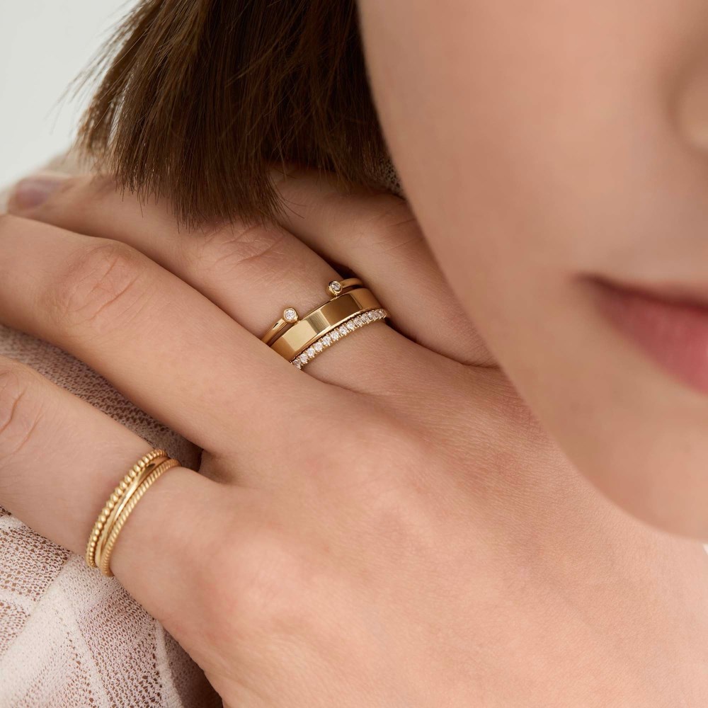 Mejuri 4mm Smooth Band - 14k Yellow Gold Canada Store