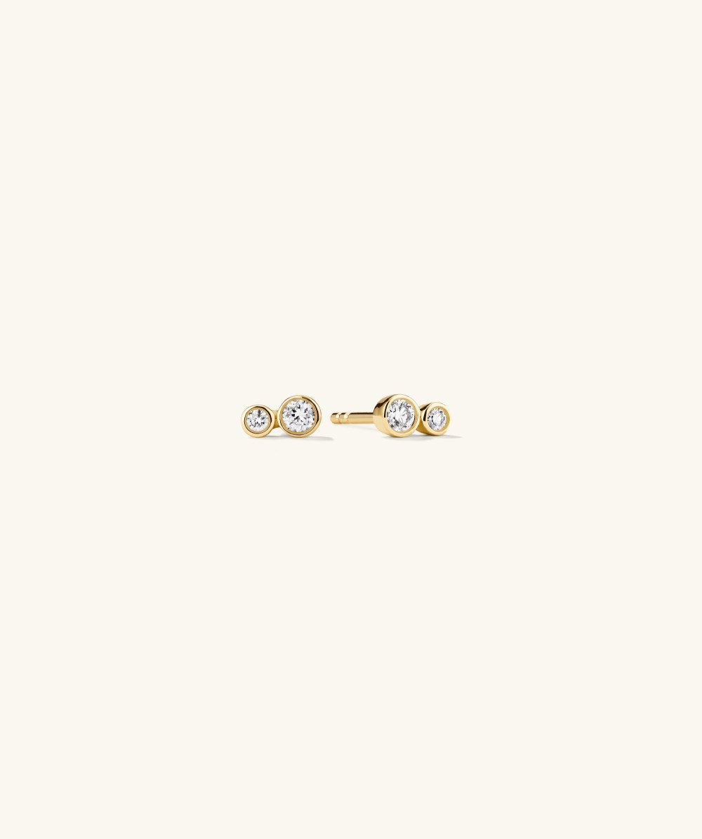 Mejuri Lab Grown Diamond Cluster Studs - 14k Yellow Gold Canada Store