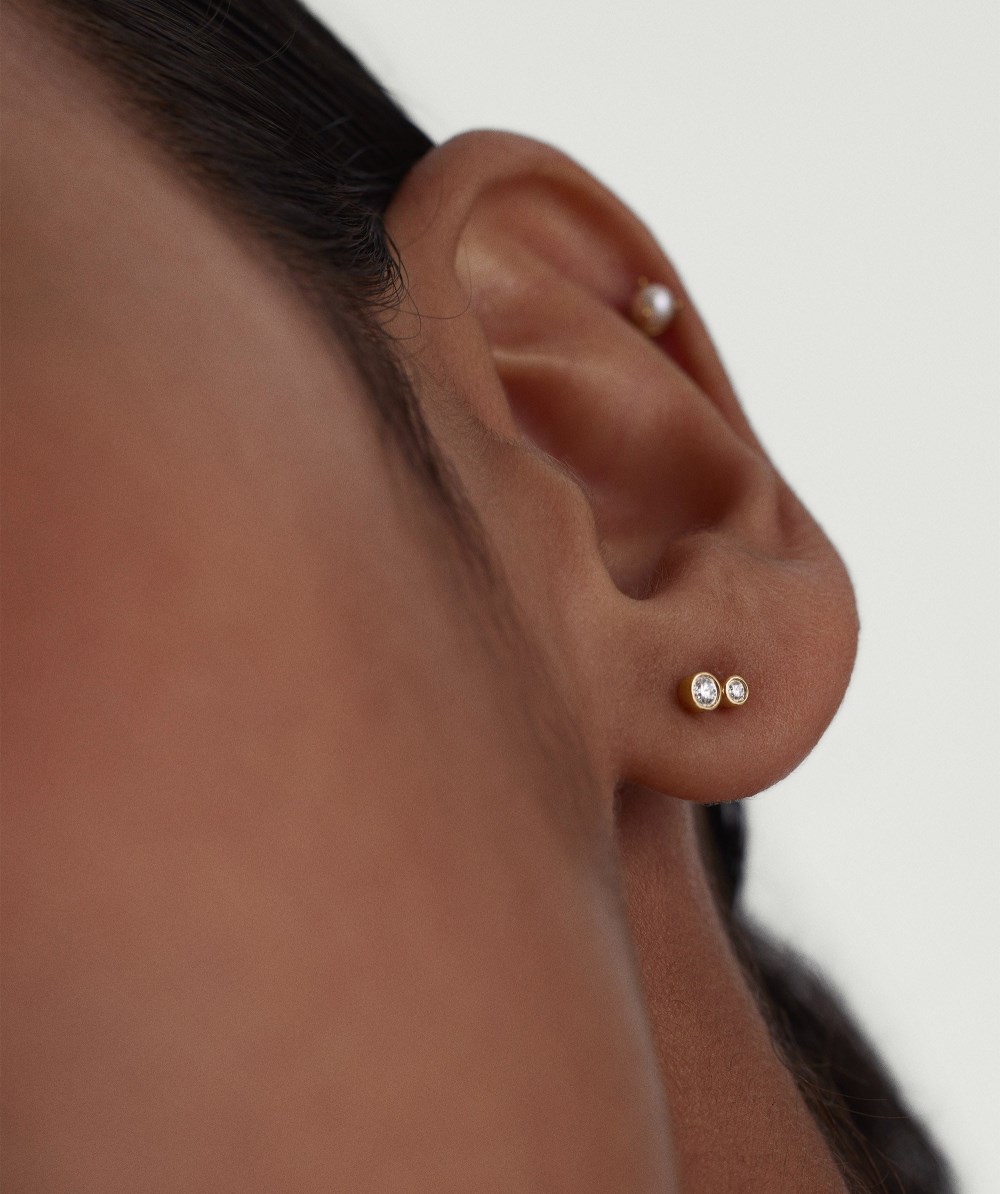 Mejuri Lab Grown Diamond Cluster Studs - 14k Yellow Gold Canada Store