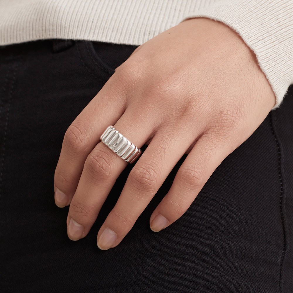 Mejuri Charlotte Bold Ring - Sterling Silver Canada Store
