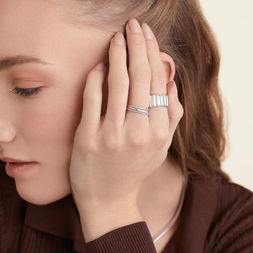 Mejuri Charlotte Bold Ring - Sterling Silver Canada Store