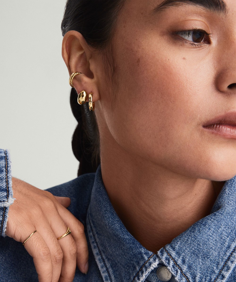 Mejuri Bold Small Hoops - 14k Yellow Gold Canada Store