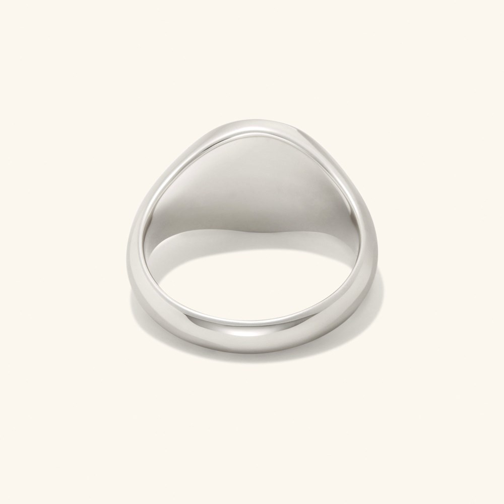 Mejuri Bold Round Signet Ring - Sterling Silver Canada Store