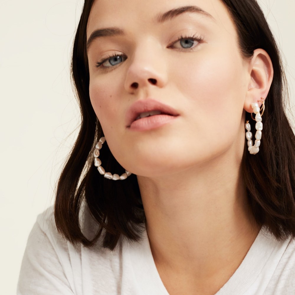 Mejuri Bold Pearl Hoop Earrings - Gold Vermeil Canada Store