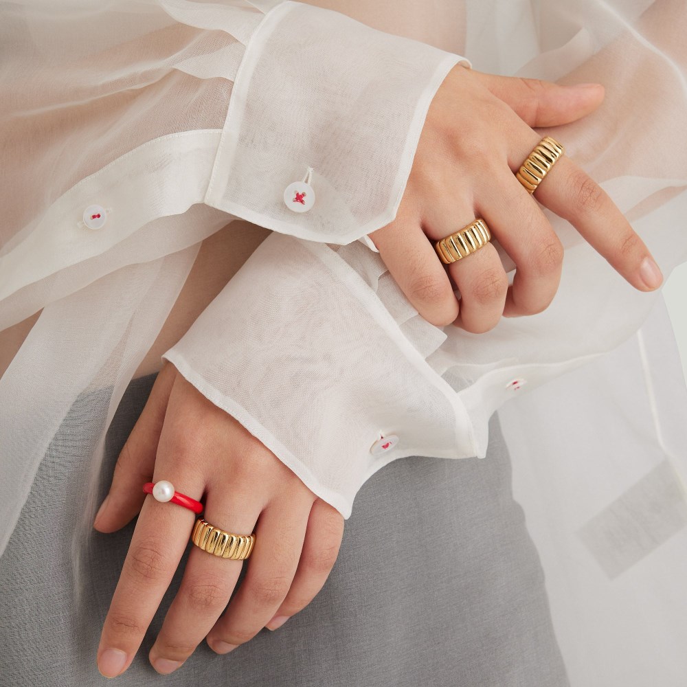Mejuri Gumball Pearl Ring - Gold Vermeil, Candy Red Enamel Canada Store