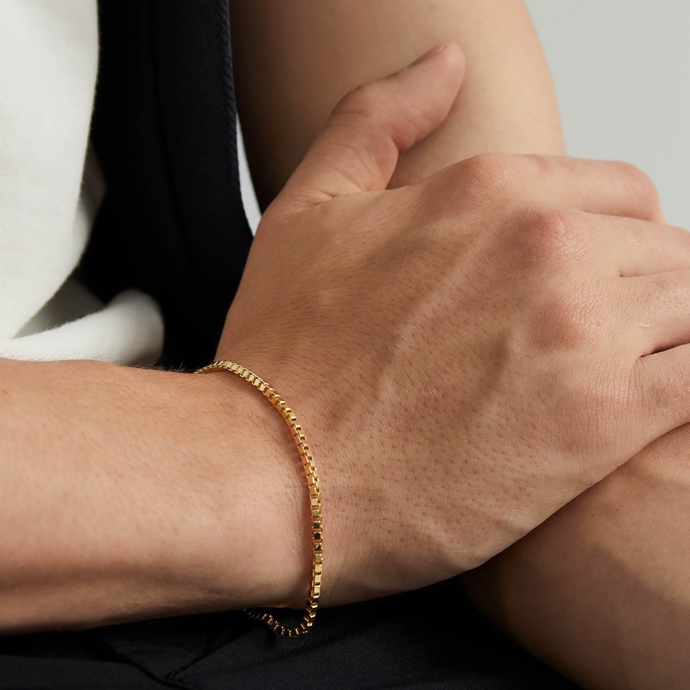 Mejuri Square Box Chain Bracelet - 14k Yellow Gold Canada Store