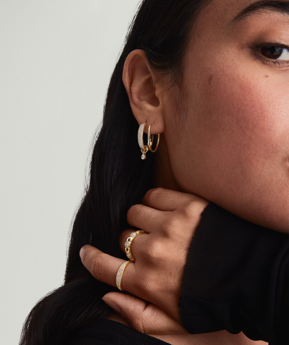 Mejuri Between Hoops - 14k Yellow Gold Canada Store