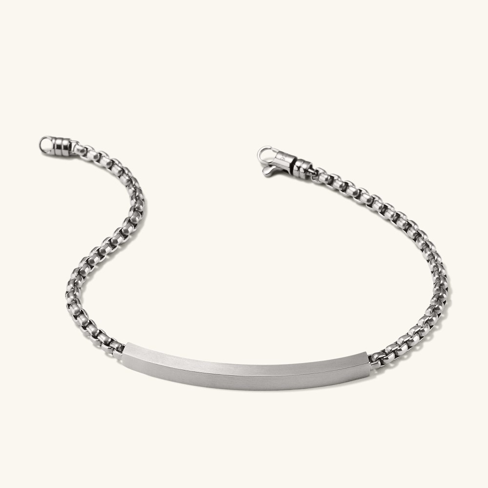 Mejuri Round Box Chain ID Bracelet - Titanium Canada Store