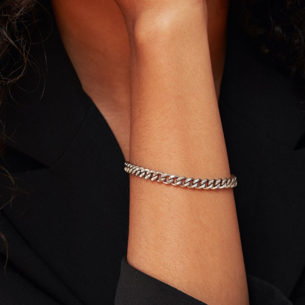 Mejuri 5mm Curb Chain Bracelet - Titanium Canada Store