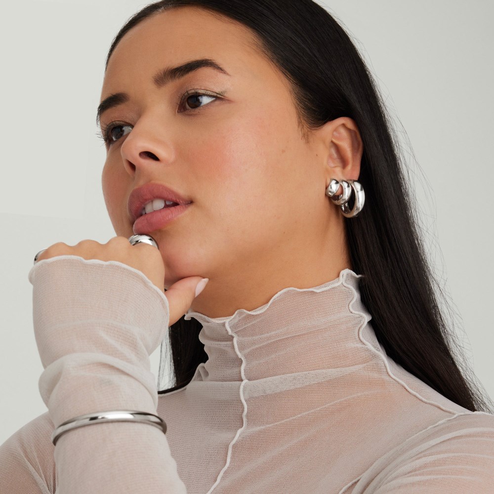 Mejuri Chunky Huggie Hoops - Sterling Silver Canada Store