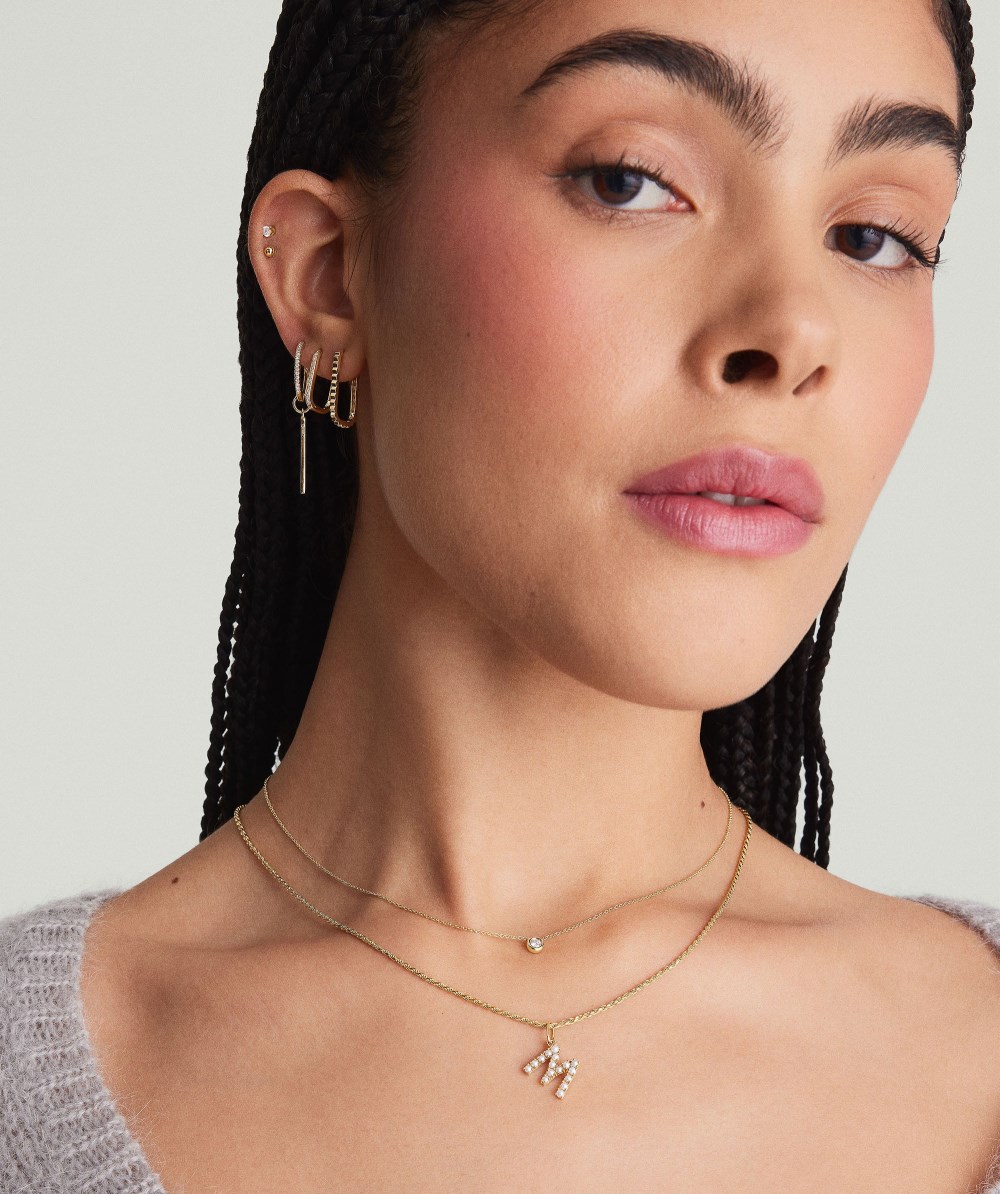 Mejuri Pleated Medium U Hoops - 14k Yellow Gold Canada Store