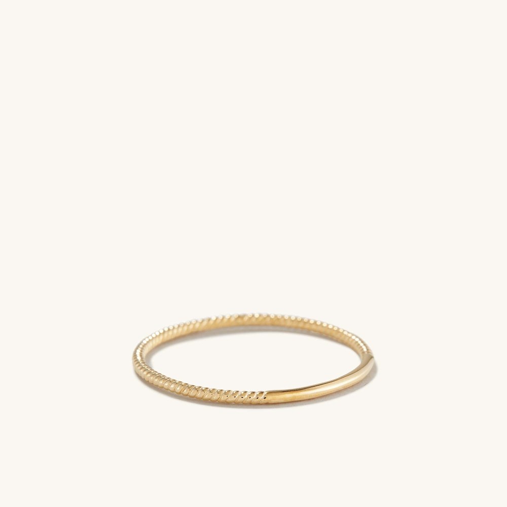 Mejuri Twist Ring - 14k Yellow Gold Canada Store
