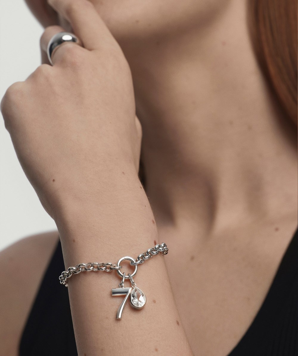 Mejuri Oversized Number Charm - Sterling Silver Canada Store