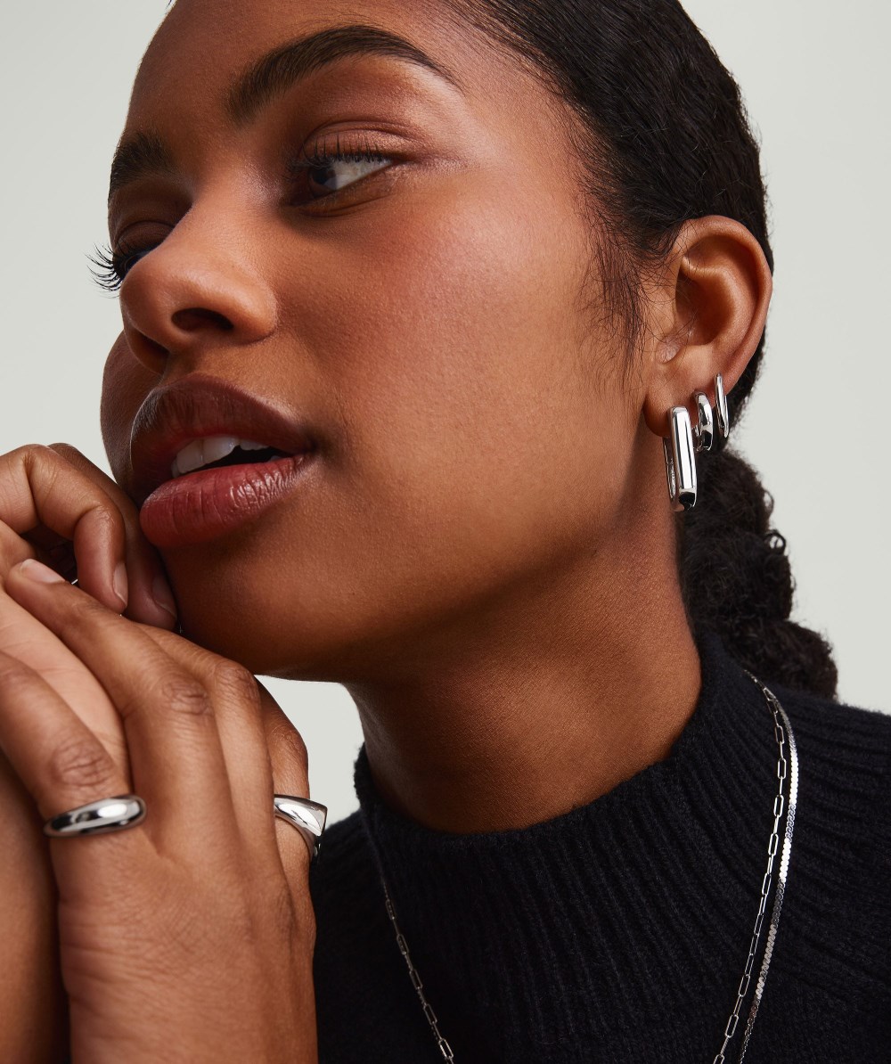 Mejuri Chunky Large U Hoops - Sterling Silver Canada Store