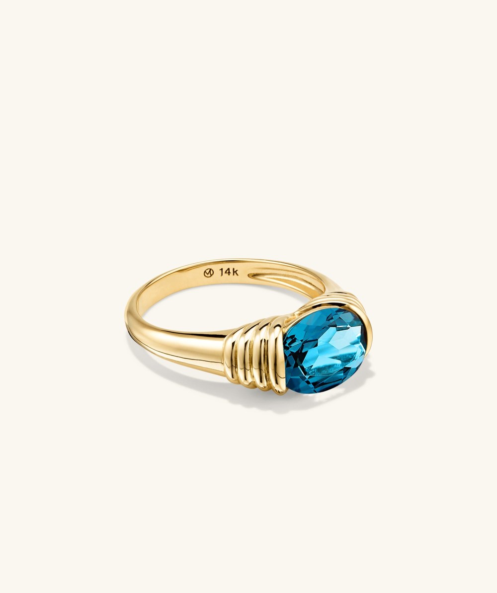 Mejuri Heirloom Ring - 14k Yellow Gold Canada Store