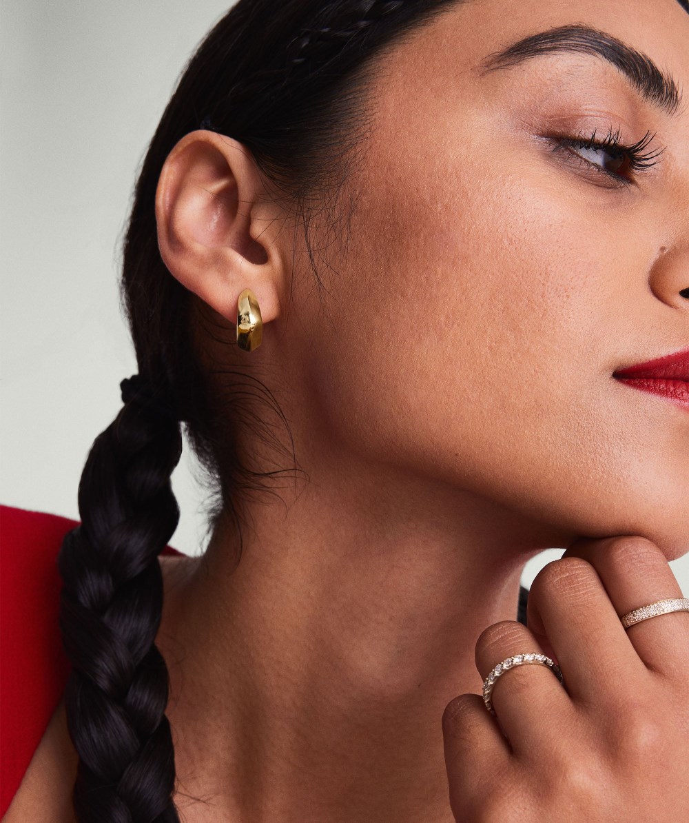 Mejuri Patra Medium Hoops - Gold Vermeil Canada Store