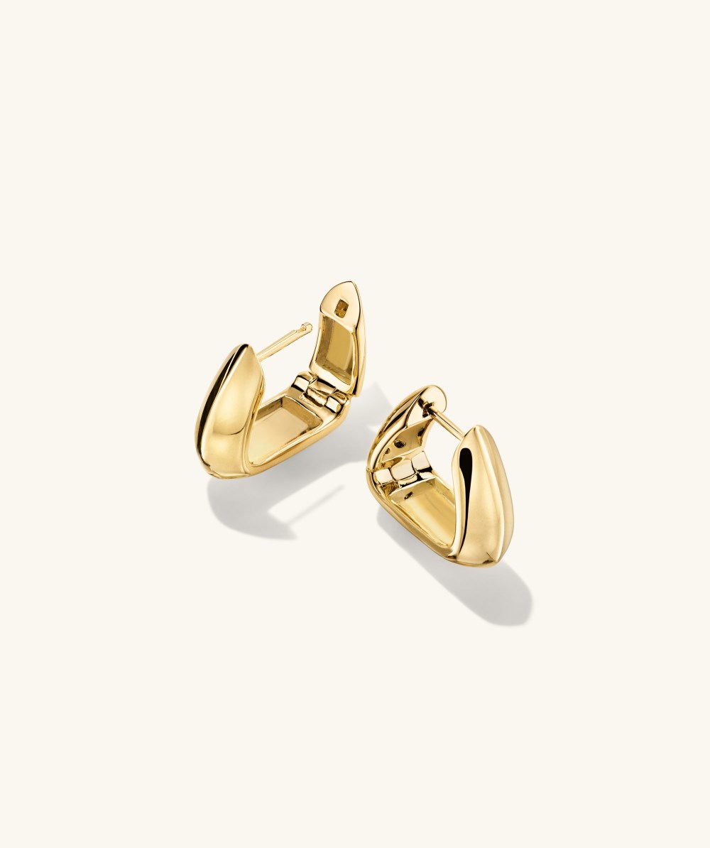 Mejuri Patra Medium Hoops - Gold Vermeil Canada Store