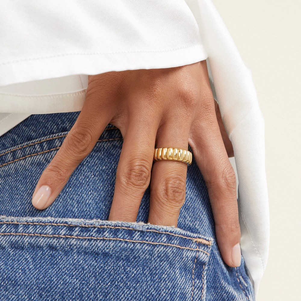 Mejuri Charlotte Ring - 14k Yellow Gold Canada Store