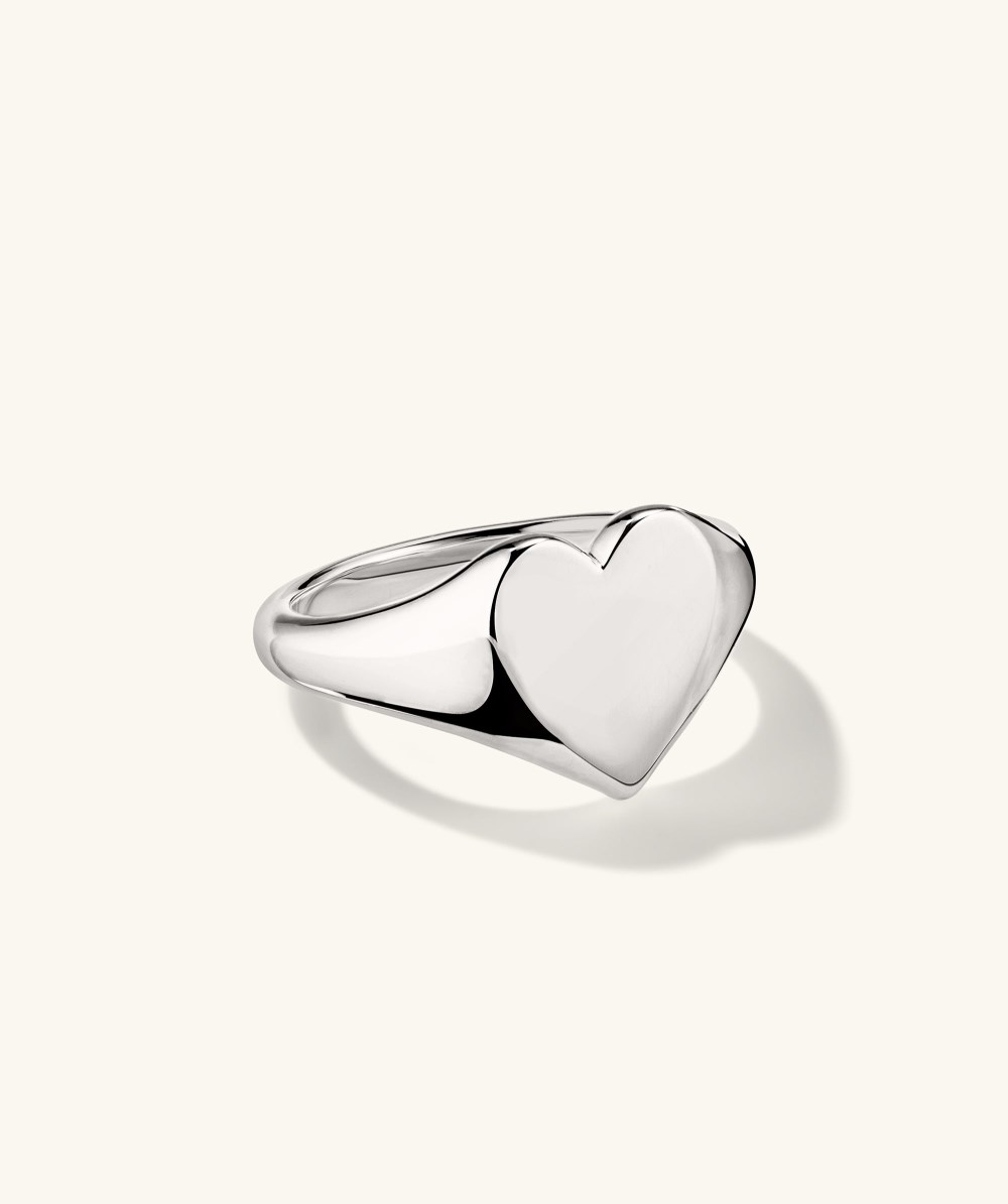 Mejuri Large Heart Signet - Sterling Silver Canada Store