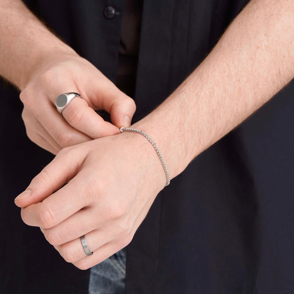 Mejuri 4mm Smooth Band - Titanium Canada Store