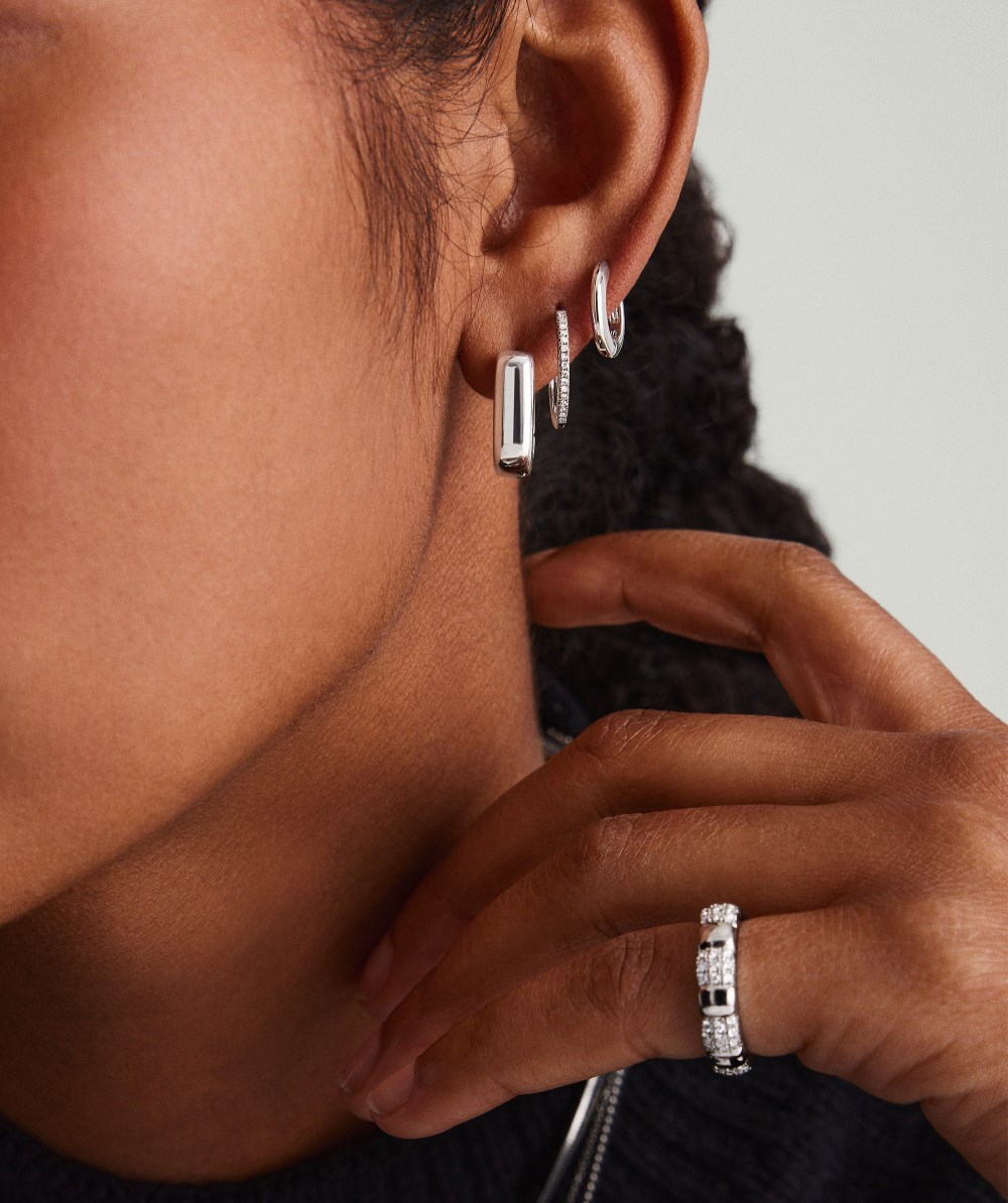 Mejuri Chunky Medium U Hoops - Sterling Silver Canada Store