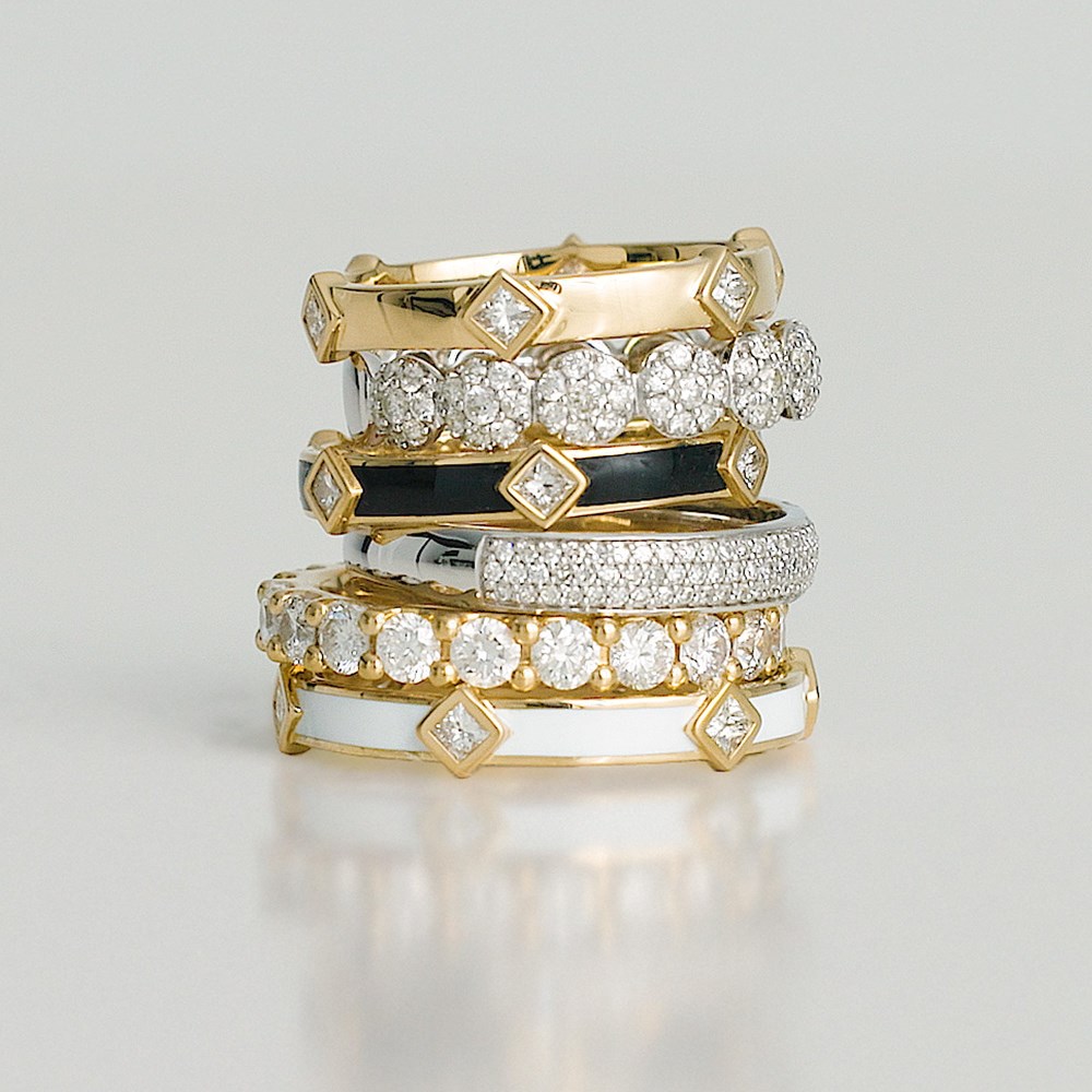 Mejuri Pavﾨﾦ Diamond Bold Half Eternity Ring - 14k Yellow Gold Canada Store
