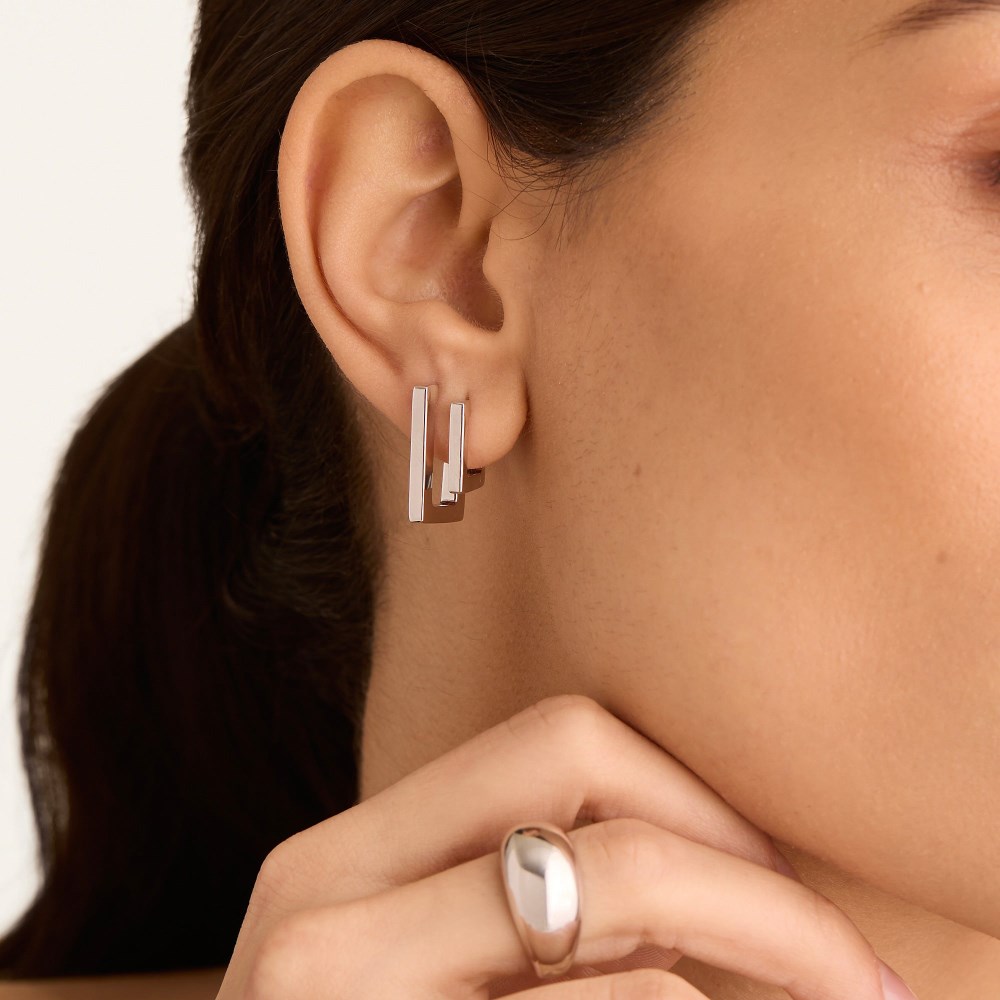 Mejuri Block Small Hoops - Sterling Silver Canada Store
