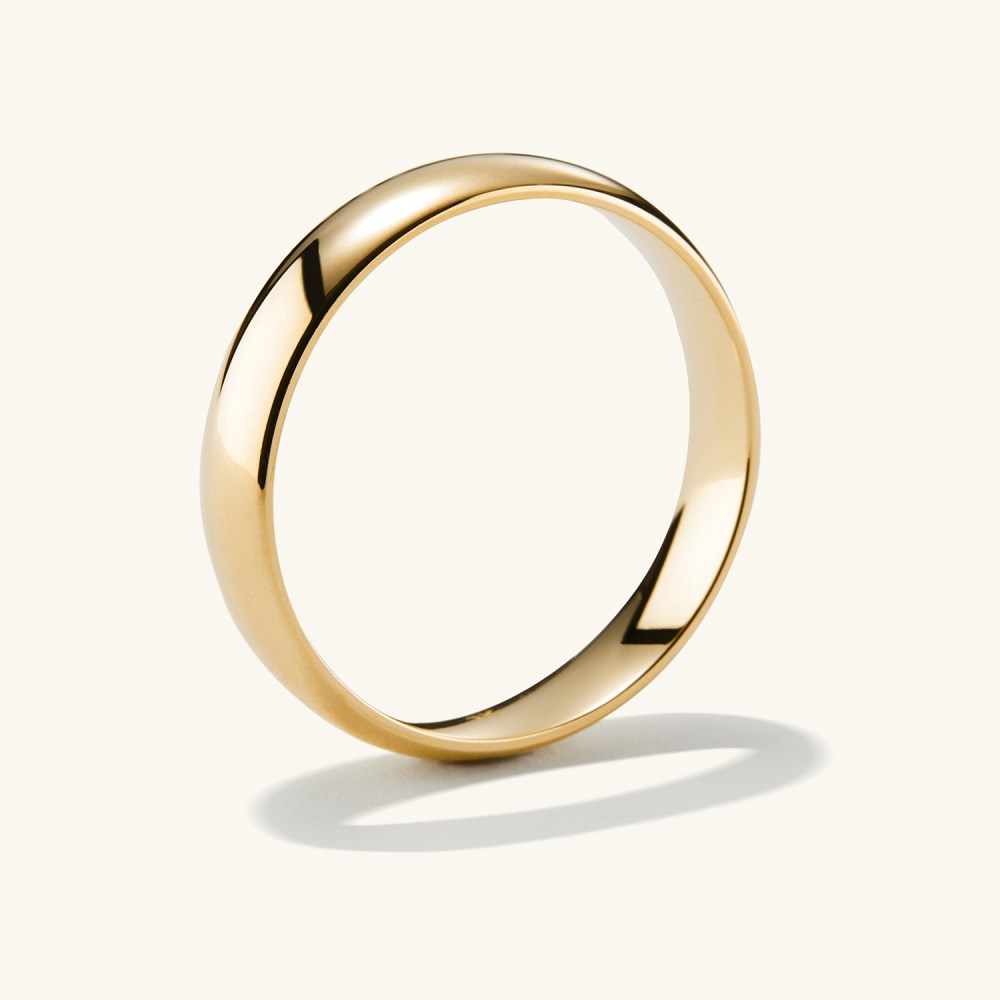 Mejuri 4mm Curve Band - 14k Yellow Gold Canada Store