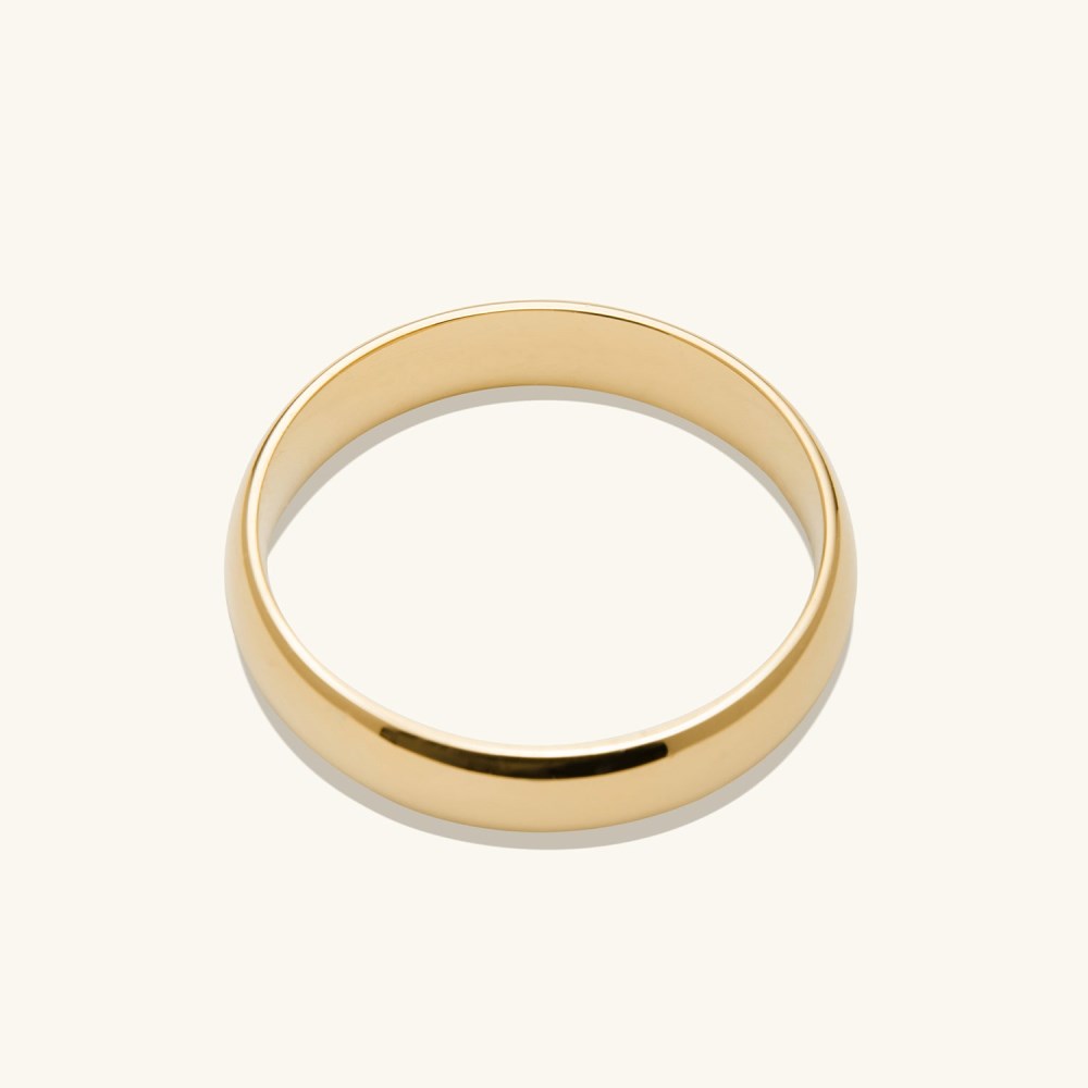 Mejuri 4mm Curve Band - 14k Yellow Gold Canada Store