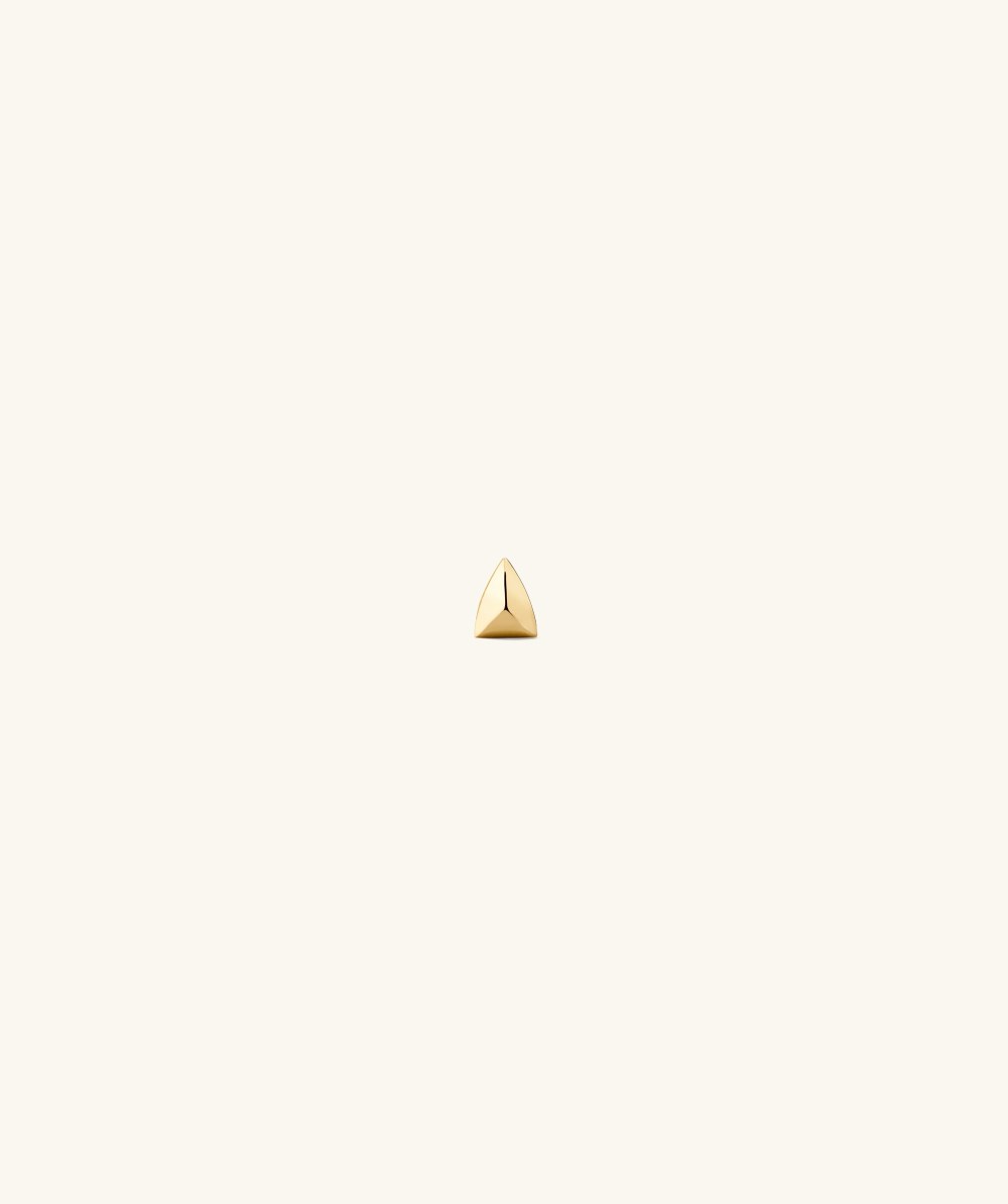 Mejuri Piercing Studio - Puffy Pyramid Flat Back Stud - 14k Yellow Gold Canada Store