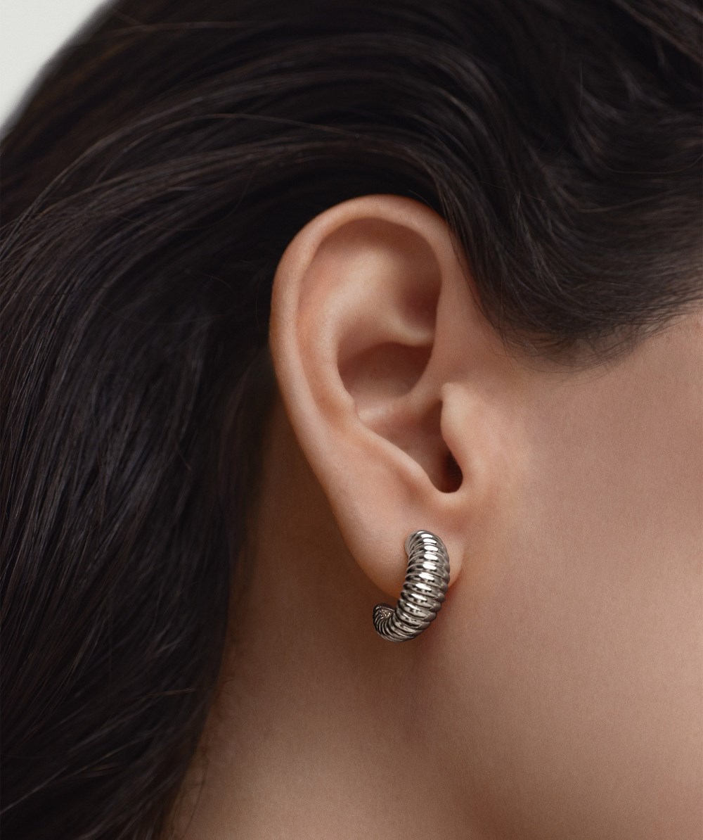 Mejuri D?me Texture Small Hoops - Sterling Silver Canada Store