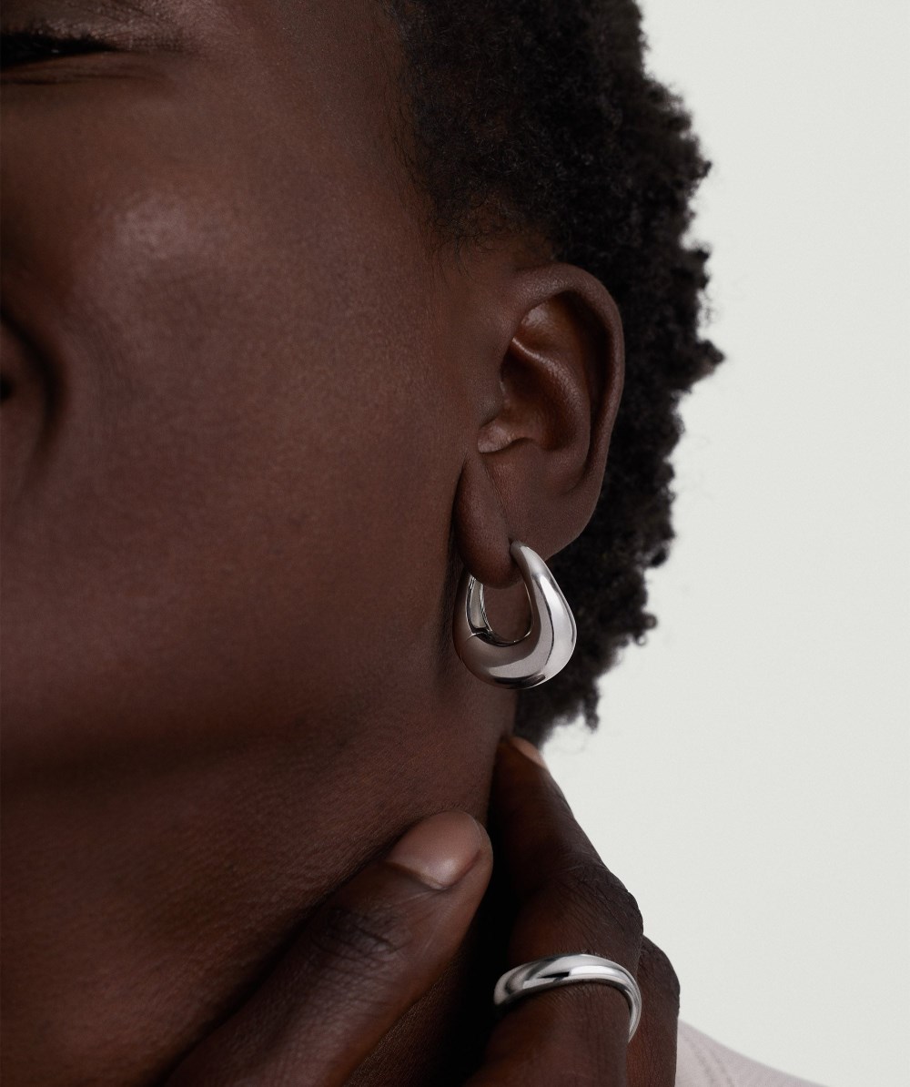 Mejuri D?me Figure Hoops - Sterling Silver Canada Store