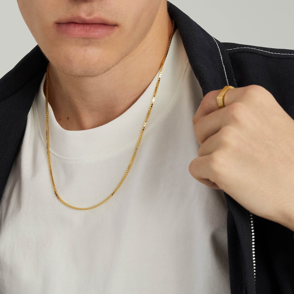 Mejuri Square Box Chain Necklace - 14k Yellow Gold Canada Store